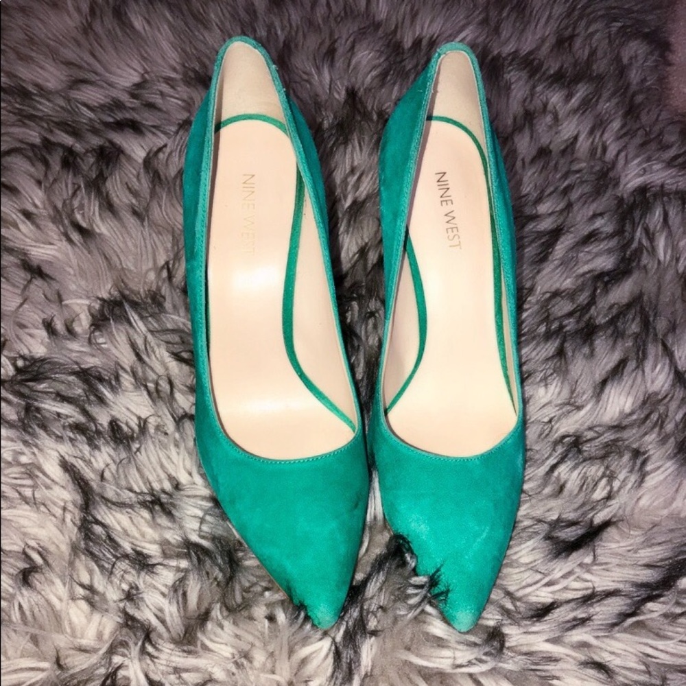 Nine West Women's Tatiana15 Suede Green Ankle